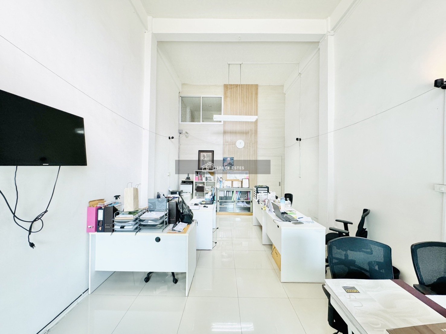 ให้เช่าอาคารพาณิชย์ 3.5 ชั้น(ไม่รวมดาดฟ้า) สุขุมวิท 101/1 เนื้อที่ 15 ตร.ว ทำเลดีติดถนนหลักซอยวชิรธรรมสาธิต ใกล้รถไฟฟ้า BTS สถานีปุณณวิถี