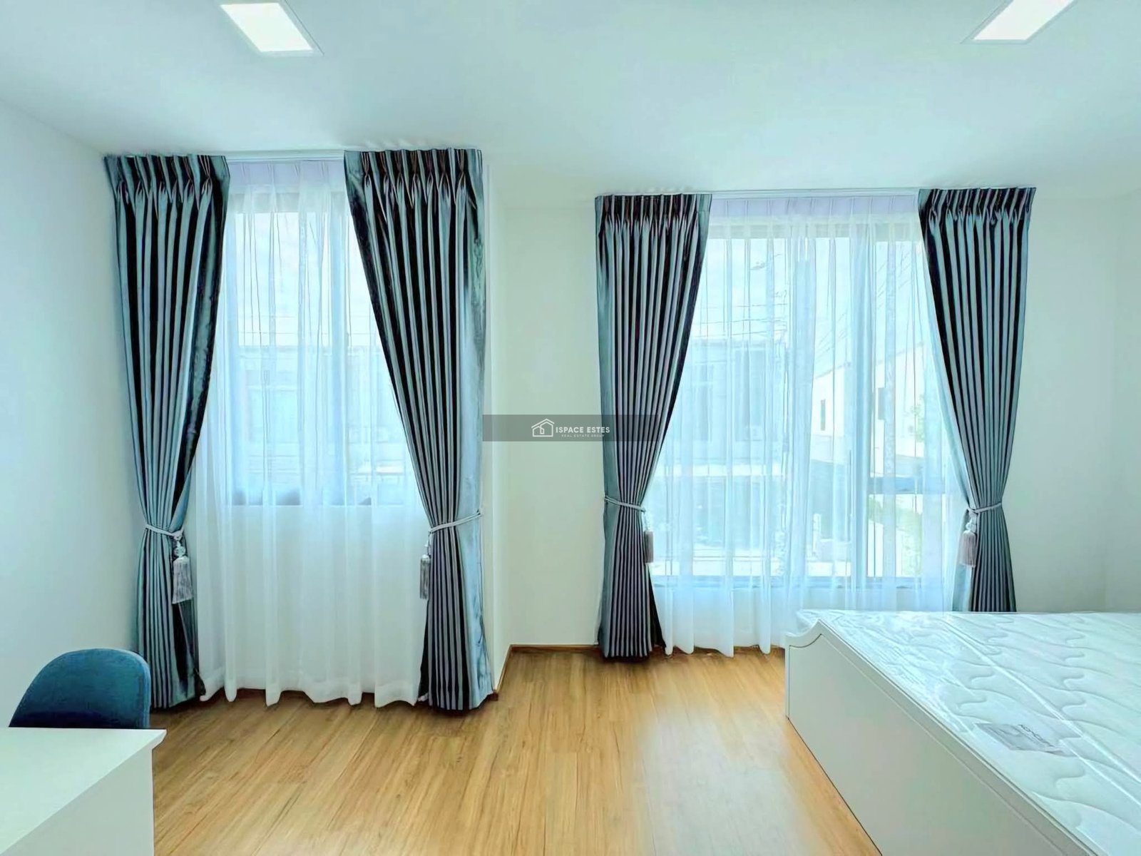 ให้เช่า Town Home 2ชั้น  𝐏𝐥𝐞𝐧𝐨 𝐒𝐮𝐤𝐡𝐮𝐦𝐯𝐢𝐭 𝐁𝐚𝐧𝐠𝐧𝐚 𝟐 พื้นที่ใช้สอย 106 ตร.ม เครื่องใช้ไฟฟ้า+เฟอร์นอเจอร์ครบพร้อมอยู่ ใกล้ Mega Bangna