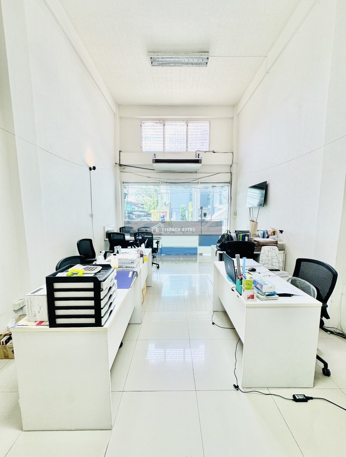 ให้เช่าอาคารพาณิชย์ 3.5 ชั้น(ไม่รวมดาดฟ้า) สุขุมวิท 101/1 เนื้อที่ 15 ตร.ว ทำเลดีติดถนนหลักซอยวชิรธรรมสาธิต ใกล้รถไฟฟ้า BTS สถานีปุณณวิถี