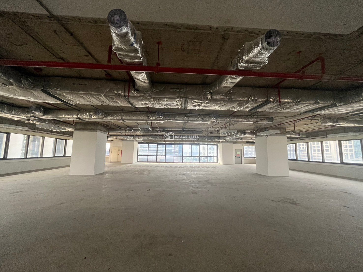 ให้เช่าสำนักงาน - Sathorn Nakorn Tower เชื่อม Skywalk ตรงถึง BTS ช่องนนทรี-ใจกลางสาทร ทำเลศักยภาพสูง เหมาะกับทุกขนาดธุรกิจ